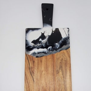 Wooden Cutting Board, Cheese Board, Charcuterie Platter Nature Epoxy Resin