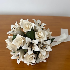 Origami Bridal Bouquet, Paper Wedding Flowers: Champagne White Lilies