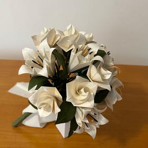 Origami Bridal Bouquet, Paper Wedding Flowers: Champagne White Lilies