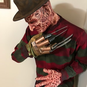 Freddy Krueger A Nightmare on Elm Street Jumper Sweater Cosplay custom weathered Halloween Fancy Dress horror