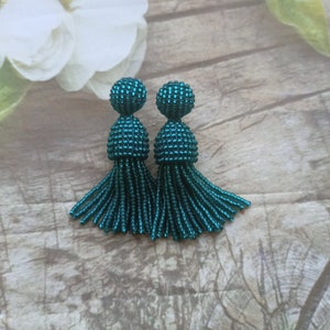 Emerald color/beaded tassel/Short-tassel/oscar de la renta/stylish trandy earrings/jewelry earrings/beading