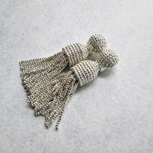 Silver color/ beaded tassel /Short-tassel /oscar de la renta/clip on earrings/beading dangle earrings/Earrings with sterling