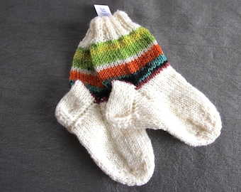 Hand-knitted socks, size 14/15