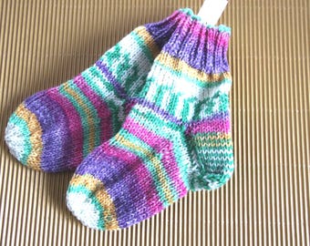 Handgestrickte Socken Größe 18/19