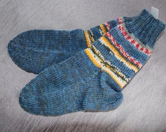 Hand-knitted socks size 28/29