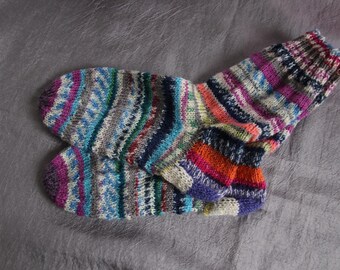 Handgestrickte Socken Größe 32/33