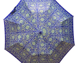 Parapluie Christian Dior violet bleu or vert à imprimé floral vintage