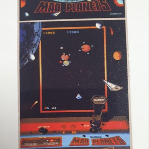 Mad Planets Arcade Aluminium credit card size fridge magnet