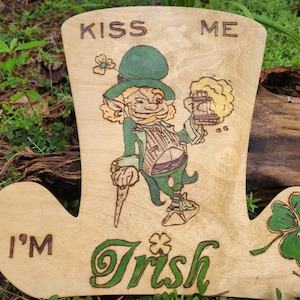 wall hanging, St Patrick&#39;s day,wall hanging,pyrography art Irishman on a hat