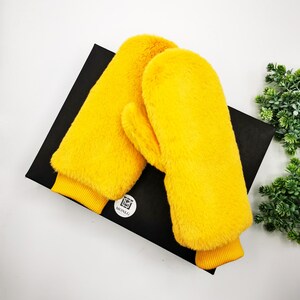 Yellow faux fur gloves, Women’s winter mittens, Fur mittens, Yellow gloves, Women’s faux fur gloves, Winter gloves, Christmas gift for women
