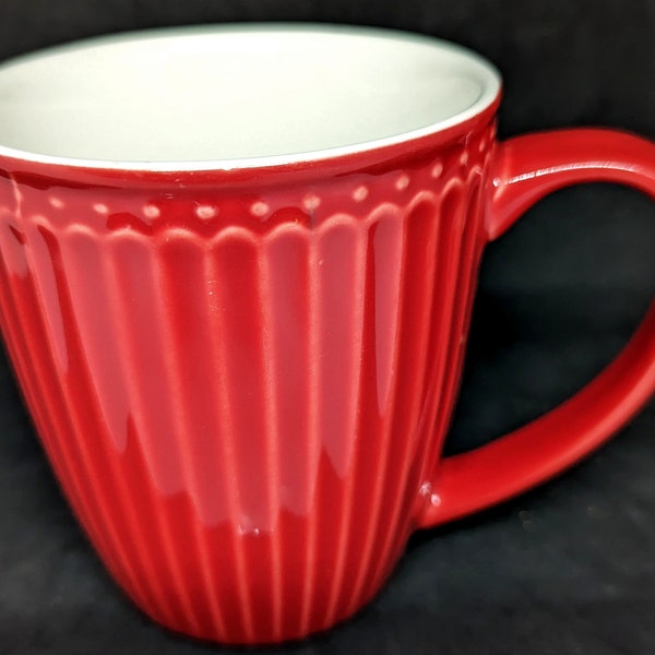 Alice Coffee Cup red von Greengate  - Tasse mit Henkel von Greengate in rot