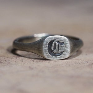 Hand Engraved Mini Signet Ring – 7.5mm – Sterling Silver