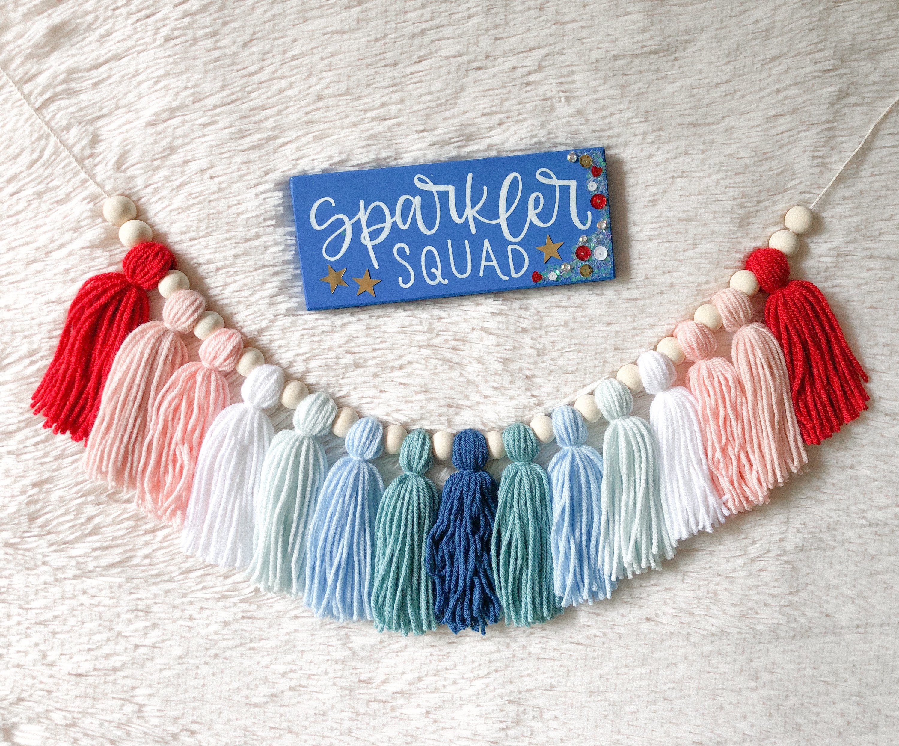 Ombré Fourth of July Tassel Garland/Independence Day/Red, White and Blue/Memorial Day Garland/Summer Garland/Patriotic Decor