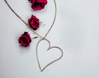 Heart long necklace