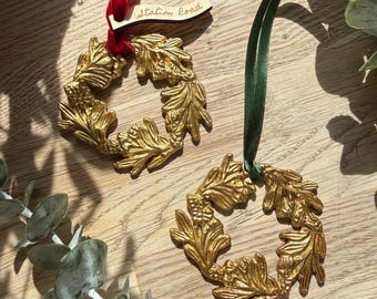 Gold Christmas decoration, Rustic wreath decoration traditional/ vintage style- 8cm