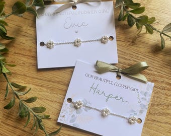 Flower Girl Bracelet –Daisy Chain Bracelet with Name Card & Ribbon – Wedding Gift for Flower Girls. 12-15cm long