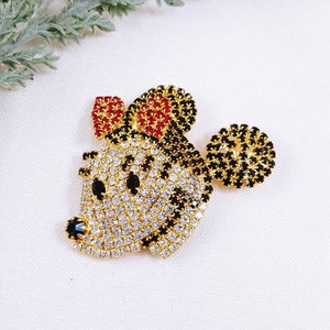 Vintage Cartoon Minnie mouse Disney Character Head Prong Set Rhinestone gold tone Brooch Pin Mickey show