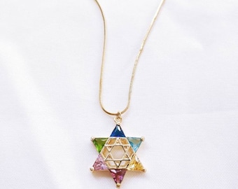 Beautiful Star of David Jewish Hebrew Simulated Gemstone Glass Stones Pendant 18.25" snake link necklace gold tone