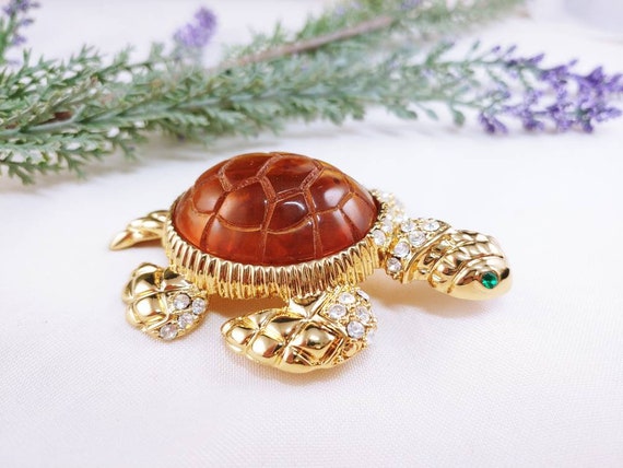 Vintage Adorable Brooch pin Turtle gold tone Faux… - image 7