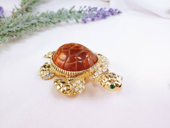 Vintage Adorable Brooch pin Turtle gold tone Faux… - image 2