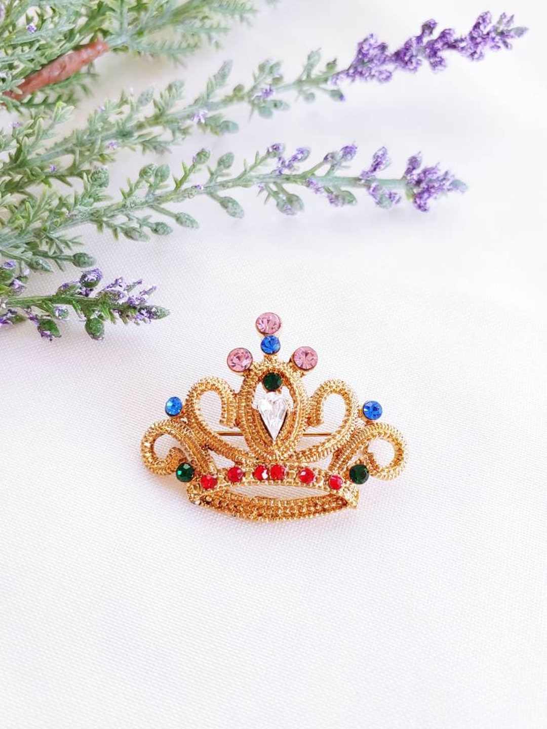 Vintage Jeweled Royal Crown Royalty Queen King Gold Tone Emerald Green ...