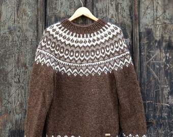 Authentic Icelandic LOPAPEYSA • Iceland’s famous wool sweater • 100% icelandic wool Álafosslopi • XL size