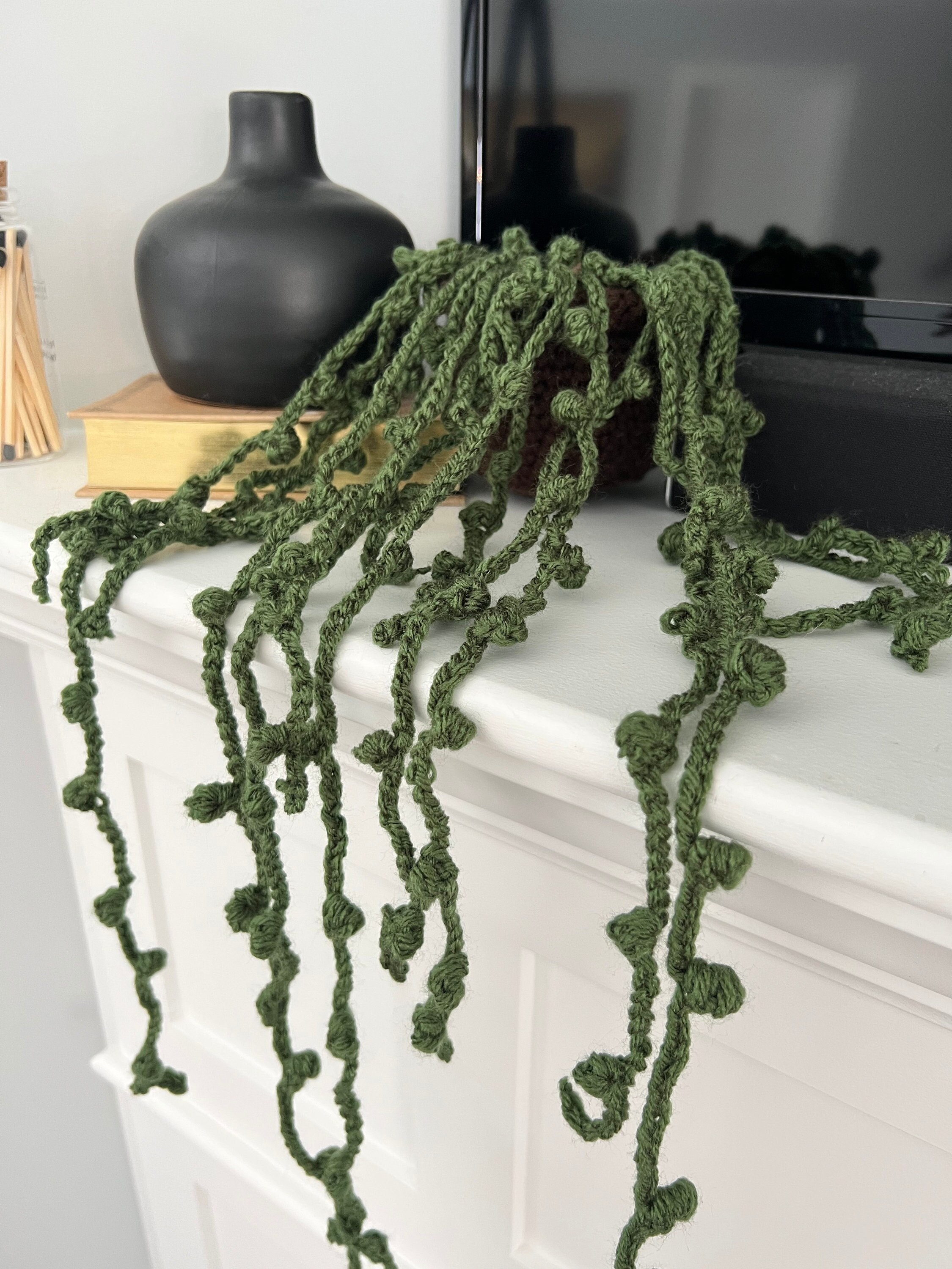 String of Pearls Window Hangings Plant Stained Glass,fake Senecio  Rowleyanus,trailing Succulent Wall Window Plant Decor 