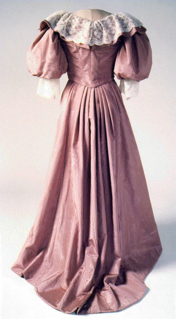 101 Victorian Walking Skirt With Pocket in Three Lengths 101 Victorian Walking Skirt With Pocket in Three Lengths