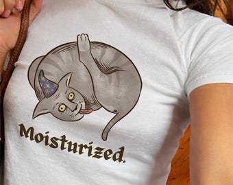 Camiseta con divertido meme medieval de aseo de gatos, hidratada, extraña camiseta de bebé de arte popular, arte popular feo de la Edad Media Weirdcore