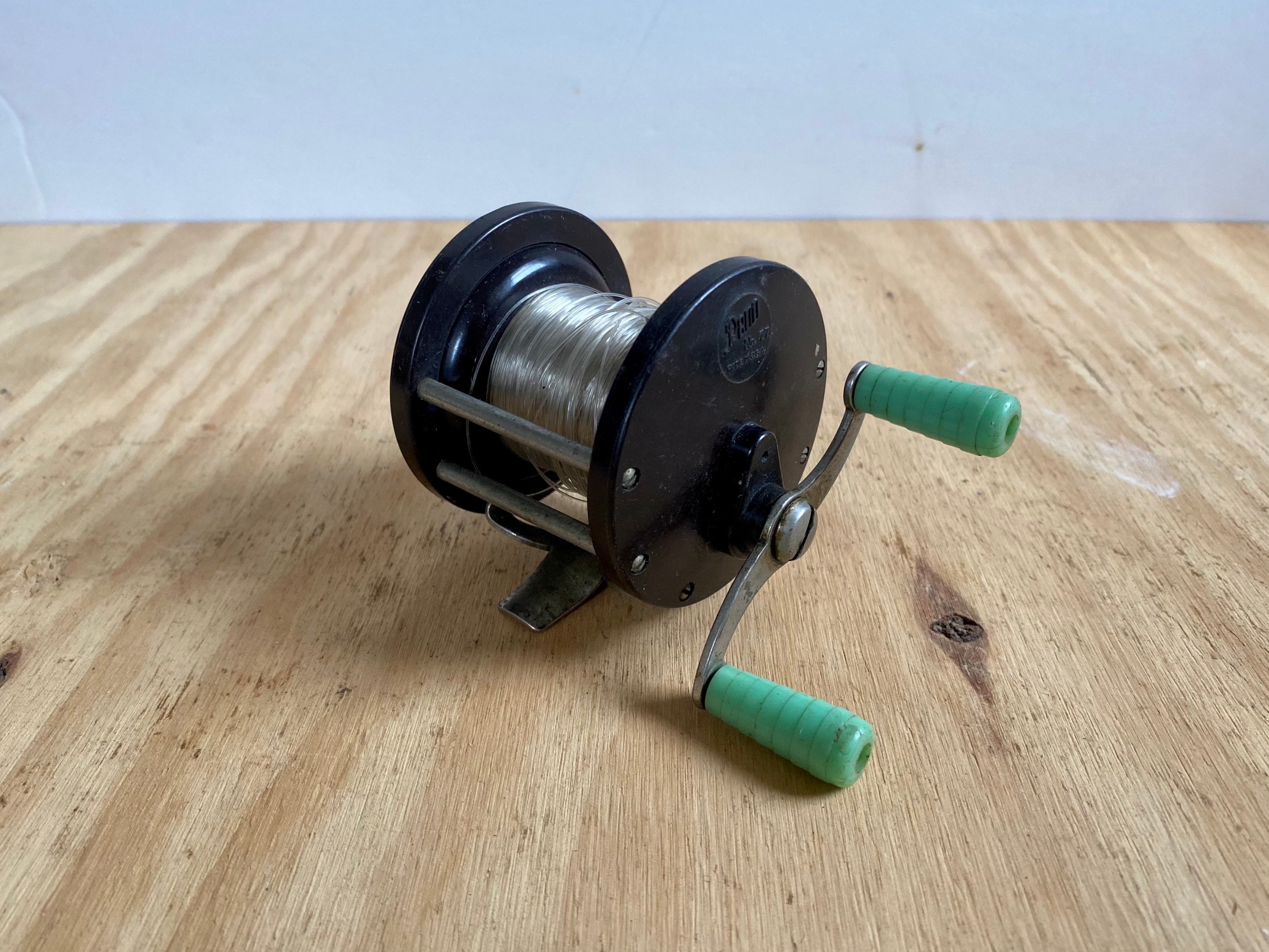 Vintage Penn No. 77 Fishing Reel Etsy