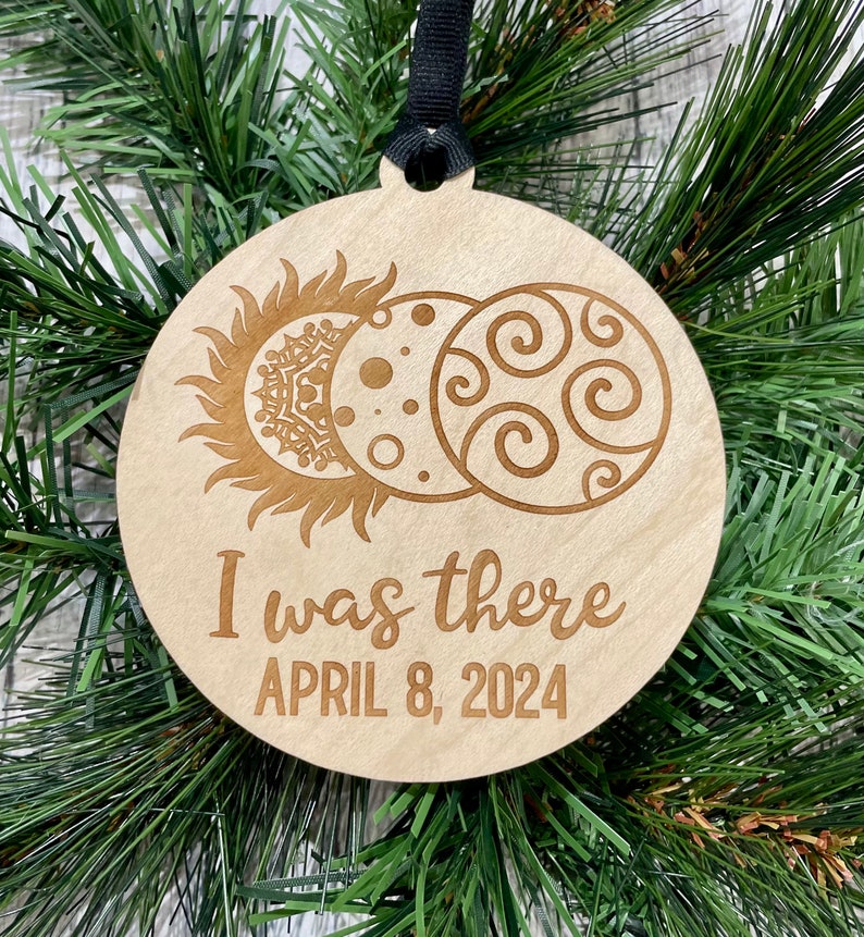 2024 Total Solar Eclipse Wood Ornament - Etsy