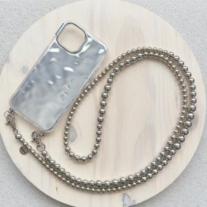 Telefoonriem met zilveren kralen•Crossbody telefoonriem•Telefoonriem•Telefoonkoord•Crossbodykralen•Festivalkostuum•Festivalaccessoires•