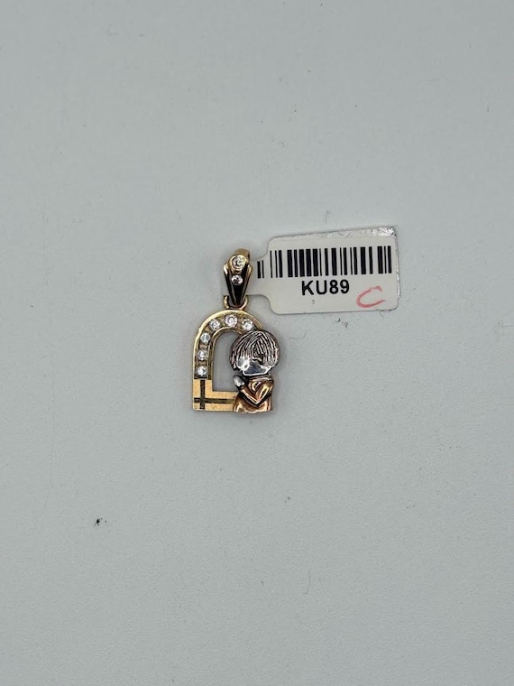 14K Solid Gold Holy Family Round Pendant, Real Two-Tone Gold Circle Medallion_ KU89