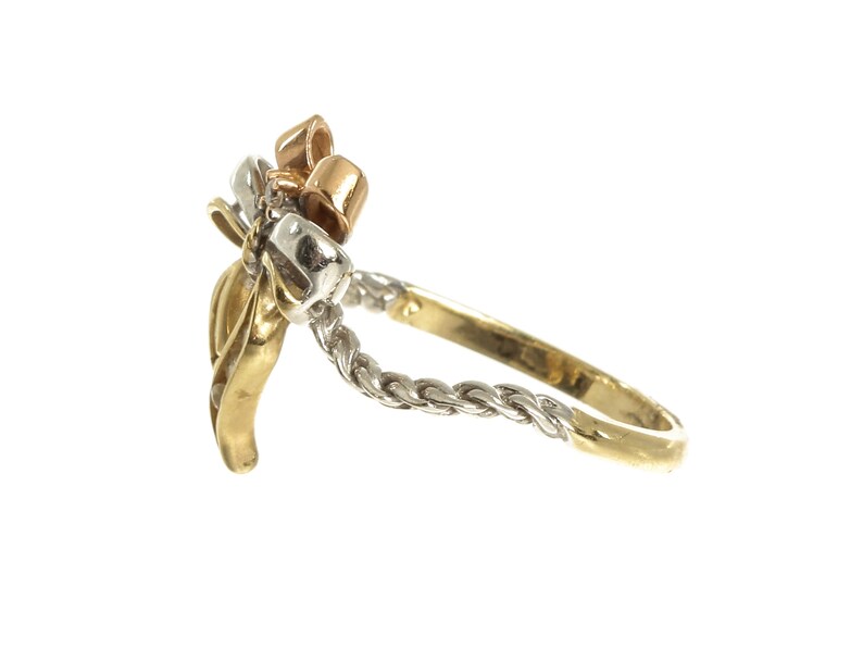 14k Solid Three-Tone Gold R1512 Vintage Feminine Tri Colors Bow With Rope Design Band And Multiple White Round Cut Gemtsones Ring Sz 7