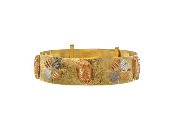 Solid gold baby bangle deals