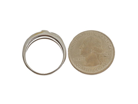 Simple 10k Solid Gold Three Round-Cut Genuine Dia… - image 5