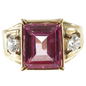 Vintage Emerald Cut Pink Gemstone Fashion Ring - Multi Stones Ring - 10k Solid Yellow Gold - Sz 11 1/2 - GV98