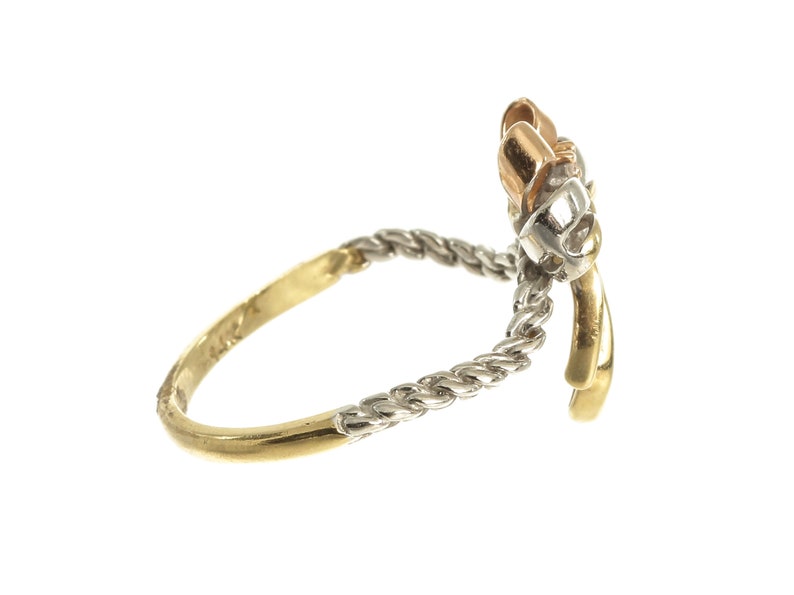 14k Solid Three-Tone Gold R1512 Vintage Feminine Tri Colors Bow With Rope Design Band And Multiple White Round Cut Gemtsones Ring Sz 7