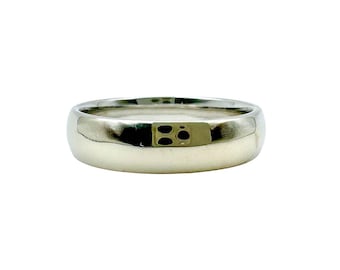 Classic 14k Solid Gold Wedding Band Ring - Size 11