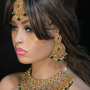 Pearls Necklace,
Christmas gift,
Bridal Set,
Indian Traditional,
Victorian Necklace,
Uncut Polki Necklace,
Dual Tone Jewelry,
Designer Necklace,
Indian Jewelry Set,
Polki Choker Set,
Kundan Necklaces,
Polki Victorian Set,,
Rain Har,
Kundan Choker Set