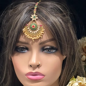 Kundan Tikka/ Tikka/ Forehead/ Kundan Jewelry/ Wedding Jewelry/ Red Tikka/ Indian Jewelry/ Pakistani Jewelry/ Maang Tikka
