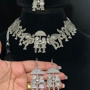 4 pièces/RAS de cou afghan/Tikka/Boucles d&#39;oreilles/Bijoux oxydés/Bijoux allemands en argent/Collier tribal/Collier oxydé/Bijoux indiens/RAS de cou Barat