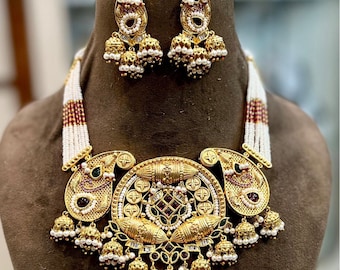 Sabyasachi Choker Set/Ohrringe/Antike Vergoldete Halskette/Fein Kundan Choker/Indischer Schmuck/Pakistanischer Schmuck/Indischer Choker