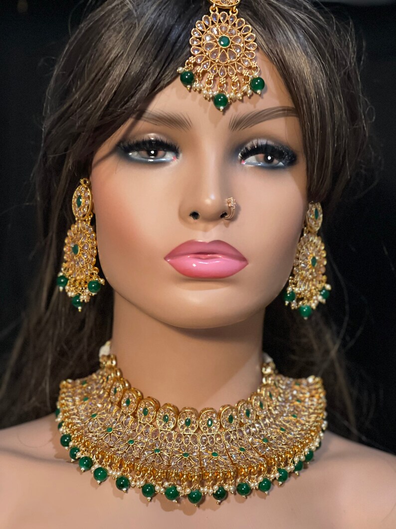 Fine Kundan Jewelry,
Emerald Set,
Emerald Polki,
Indian Bridal,
Pakistani Wedding,
Indian Wedding,
Pakistani Necklace,
Pakistani Jewelry,
Indian Jewelry,
Sabyasachi Necklace,
Indian Choker,
Kundan Necklace,
Indian Jewellery,
Indian Necklace Set