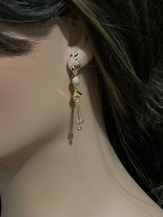 Light Weight Gold Latkan Earrings | Latest Designs - K4 Fashion | Gold  earrings models, Gold earrings designs, Gold jewelry stores