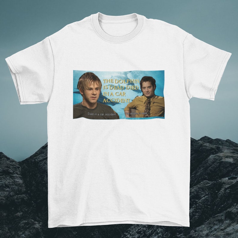 Do You Wear Wigs Elijah Wood Interview Short Sleeve Tee Lord Etsy