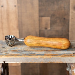 Handmade Coffee Scoop - Canarywood