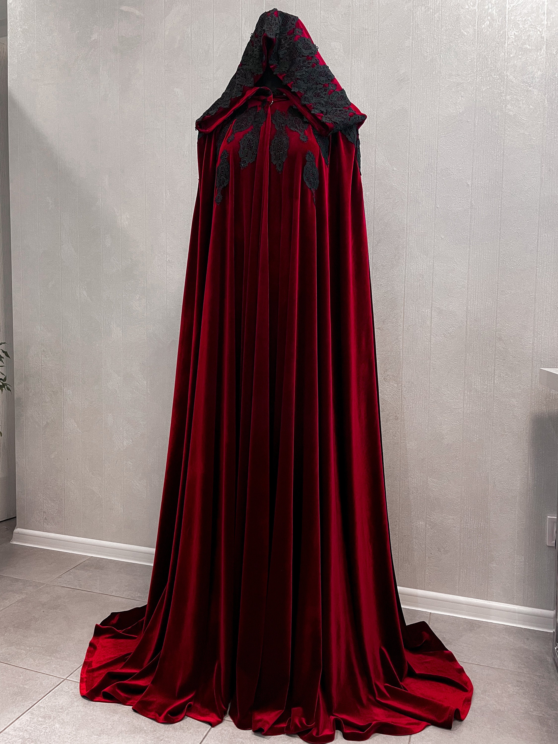 Hooded crush velvet Black and redロングマント|ポンチョ Hooded crush velvet Black and redロングマント|ポンチョ