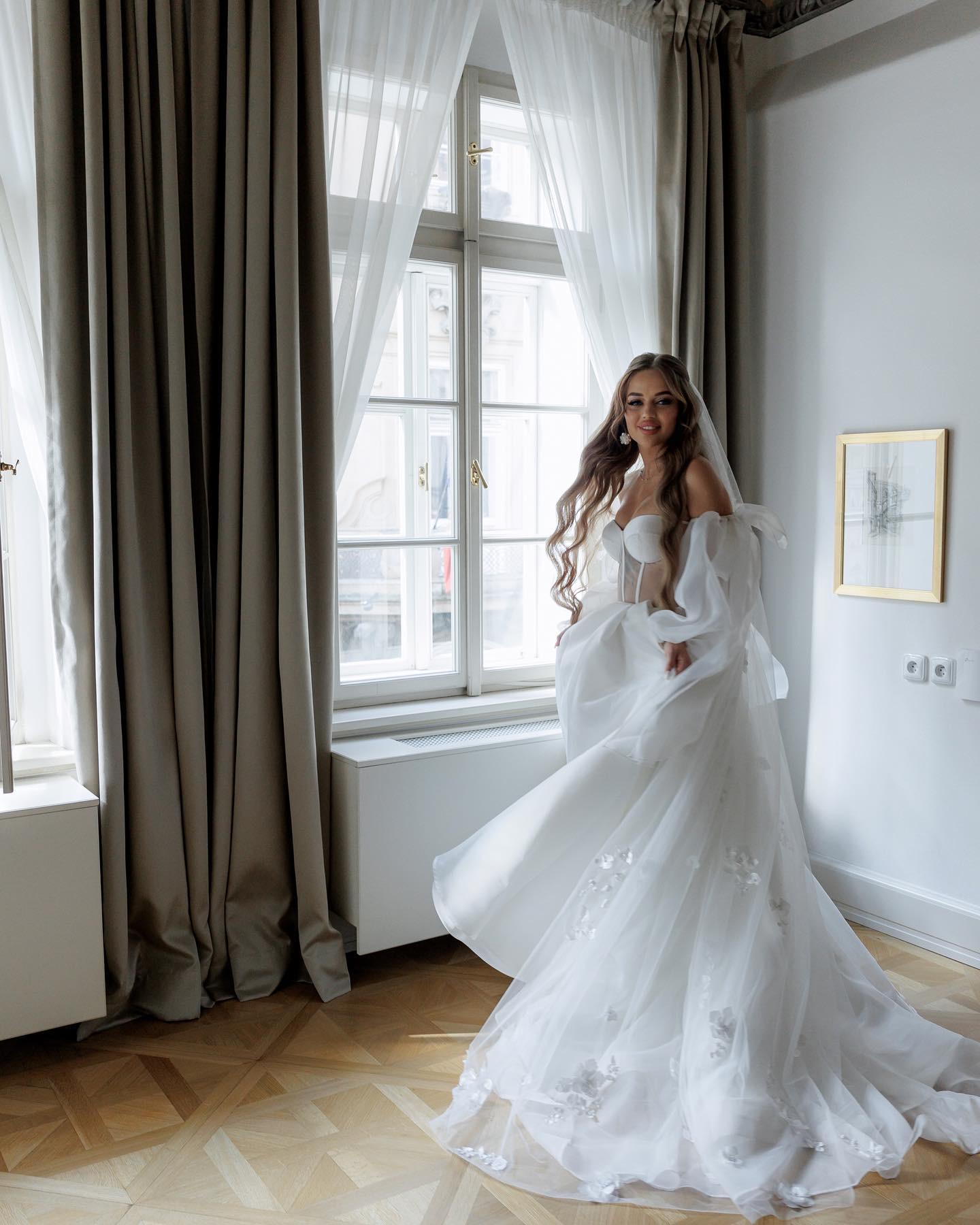 Beach Wedding Dress With Sleeves UK