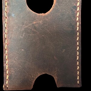 Cartera de cuero minimalista para hombre hecha a mano